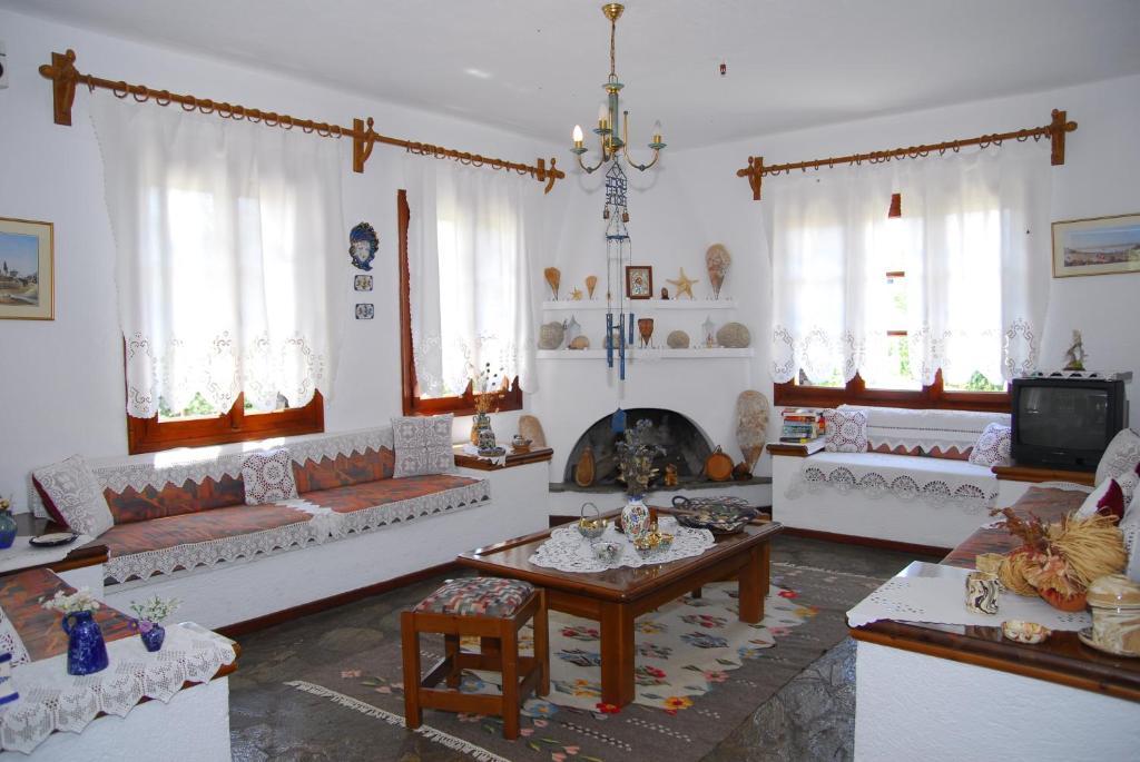 Afroditi Panormos  Kültér fotó